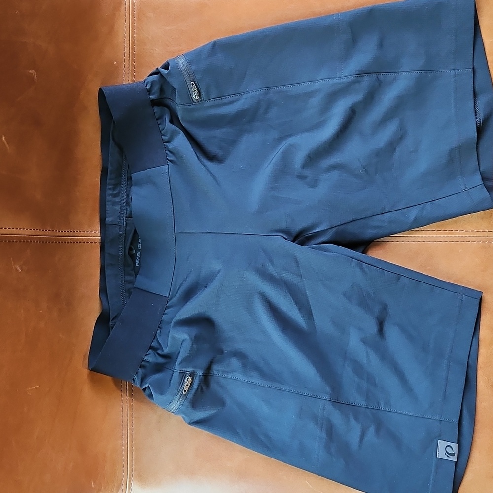 NWOT Pearl Izumi Women's Canyon Shorts